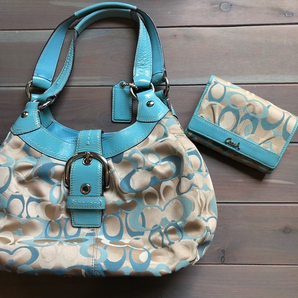 Coach Handbags - Authentic Coach pocketbook with matching wallet